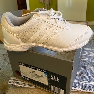 Brand New Women’s Golf Shoes Adidas